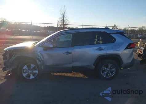 2024 Toyota Rav4 Xle from USA, damaged, VIN 2T3P1RFV7RW439966